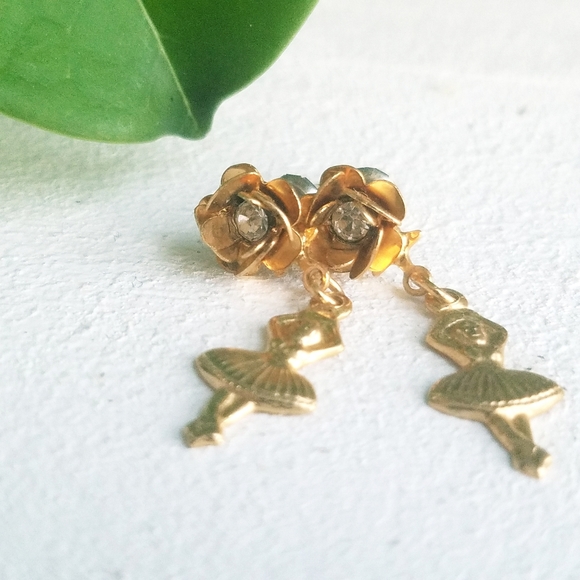 Gold Metal Ballet Rose Flower Earrings Vintage - Picture 5 of 5